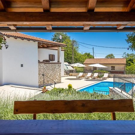 Villa Simici Quiet Peaceful Place With Pool Perfect To Enjoy The Nature Moscenicka Draga Exterior photo